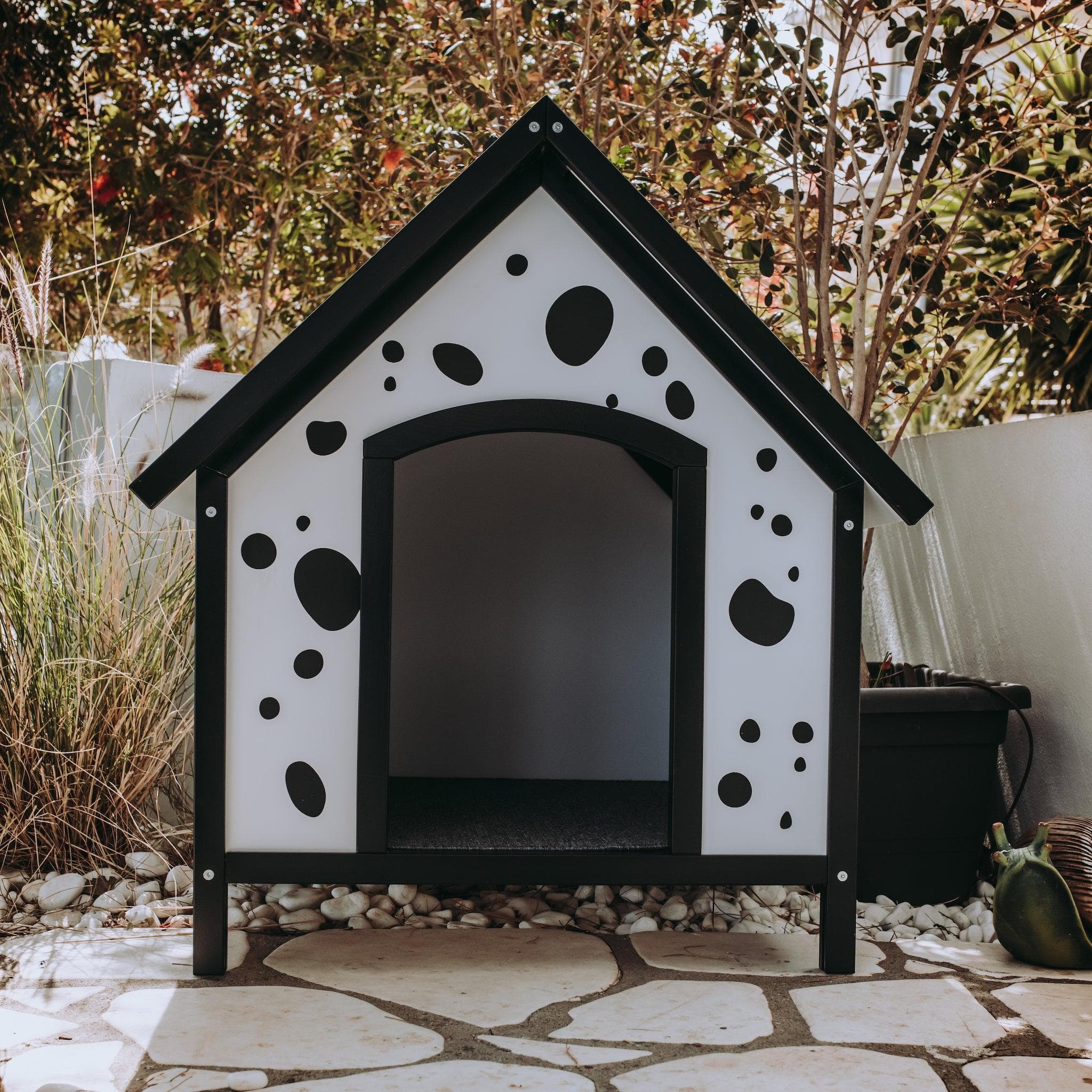 Dog House Santorini Outdoor